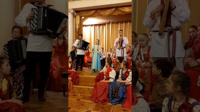 На улице дождик. Марта Крылова(10 лет)