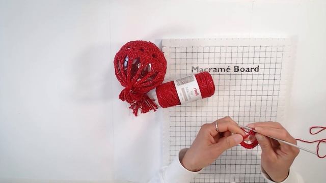 DIY glitter macramé spheres | DIY Glitter Makramee Kugeln | Palline Glitter macramé fai da te смотреть онлайн