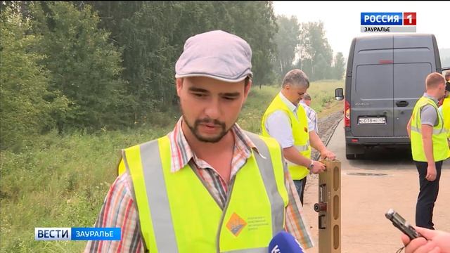 В Зауралье ремонтируют дороги: плохой асфальт заставят переделать