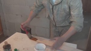 готовим и красим вагонку,лакируем кирпич в парильном помещение в бане