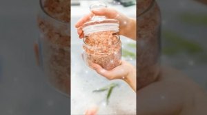 Невероятные преимущества солевых ванн: от борьбы с болезнями до улучшения настроения!