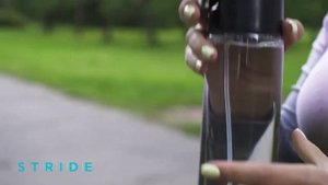 Спортивная бутылка для воды с пульверизатором