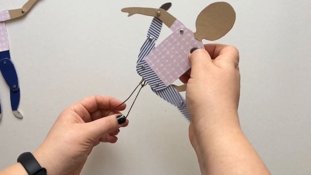 Шарнирная кукла и кукла-дергунчик смотреть онлайн