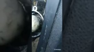 Замена втулки кулисы на Шкода Фабия 1