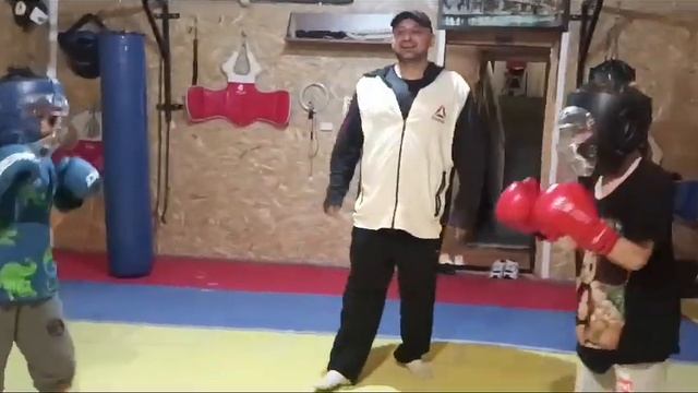 мои друзья новички смотреть онлайн