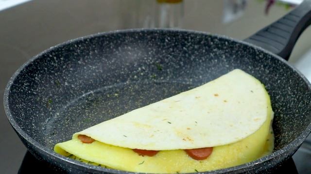 Just pour the egg on the tortilla and the result will be amazing. Egg tortilla. Sausage and egg. смотреть онлайн