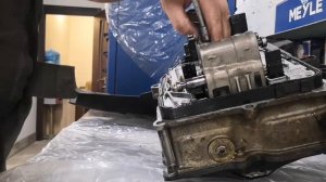 Снятие, установка мехатроника DSG 7 на Volkswagen Passat B7. Как поменять мехатроник Audi Skoda VAG