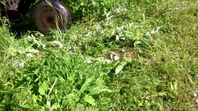 Маленький да удаленький, Зил-131 вытащили с помощью лебедки смотреть онлайн