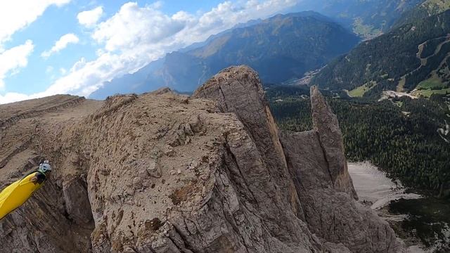 Sass Pordoi Wingsuit 2way смотреть онлайн