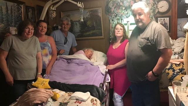 Merry Christmas in Heaven Mom an Dad смотреть онлайн