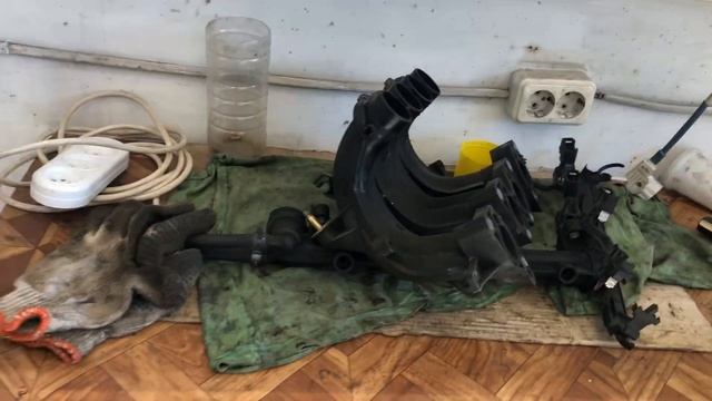 ШКОДА ОКТАВИЯ ТУР 1.6. Когда заменили форсунки, но двигатель по-прежнему ТРОИТ!!! смотреть онлайн