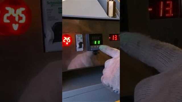 VELESPLAST Станок для сварки листового пластика, ПНД, ПП смотреть онлайн