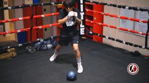 Y2mate.mx-Boxing footwork to use in the ring. Part 5  Pivoting in and pivoting out