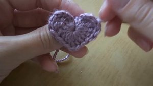 Сердечки и цветочки крючком.