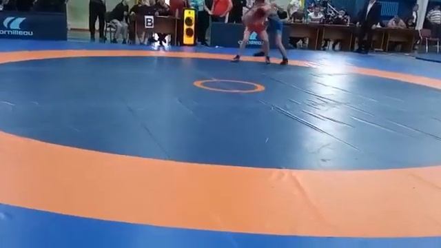 Бросок в исполнении Бачарова Магомед-Эми смотреть онлайн