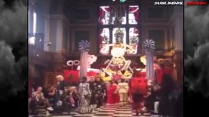 ��Défilé satanique dans une église à Londres