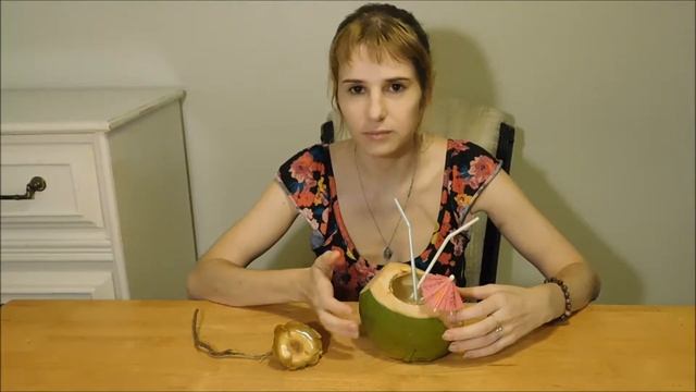 Все о кокосе. интересные факты, как используют, как правильно вскрывать орехи смотреть онлайн