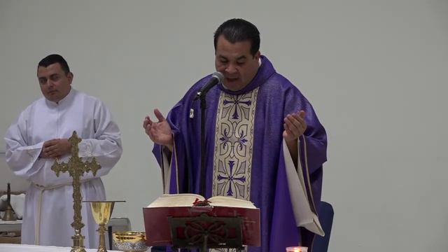 SANTA MISA DIARIA || 7:00 A.M. - VIERNES DE LA QUINTA SEMANA DE CUARESMA смотреть онлайн