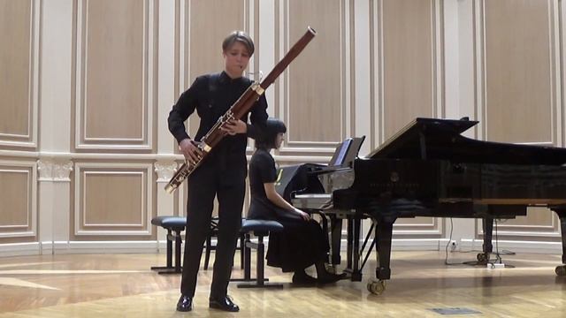 В.А.Моцарт. Концерт си бемоль мажор, II и III части смотреть онлайн