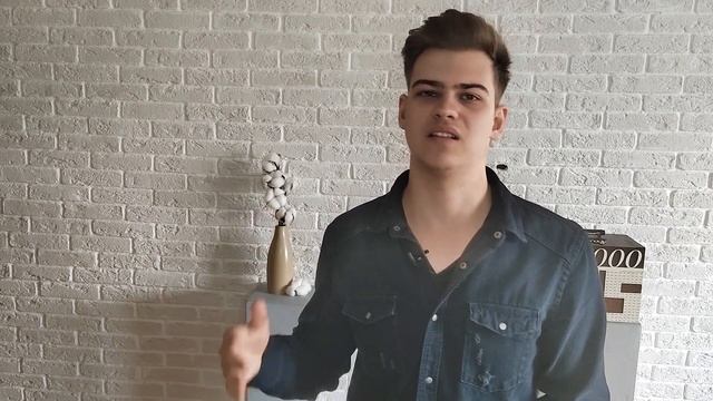 Дарить ли ЦВЕТЫ на первом свидании? смотреть онлайн