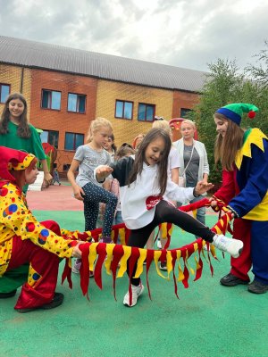 Яркий праздник Добрые соседи "Нашего Дома" для жителей