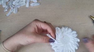 Пышные банты на 1 сентября / канзаши мк / из атласной ленты 2,5см