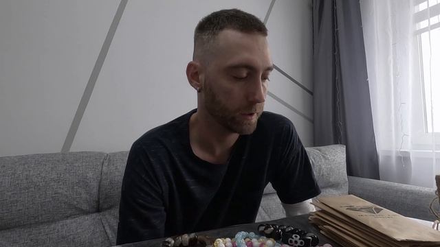 130 / О своем состоянии / Отправляю ваши заказы / Делаю авторские украшения / Жизнь в диагнозе /Онк