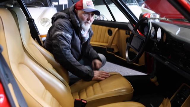 PORSCHE 911 CARRERA 3.2, Bj. 1989 смотреть онлайн