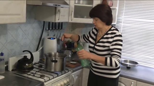 МАРИНОВАННЫЕ ГРИБЫ - простой в приготовлении рецепт. смотреть онлайн