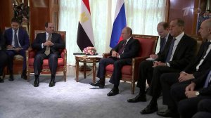 Развитие отношений России и Египта обсуждают в Сочи Владимир Путин и Абдель Фаттах ас-Сиси