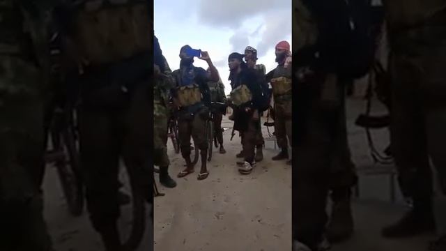 Os insurgentes de cabo delgado mostram as caras смотреть онлайн