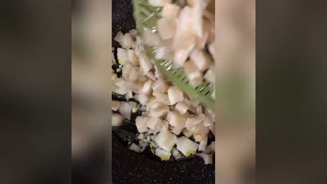 Լավաշով և սնկով դիետիկ ջեռեփուկ#baxadratomser#рецепты#համեղ#առողջսնունդ#բաղադրատոմս#դիետիկ#սնկով#пп смотреть онлайн