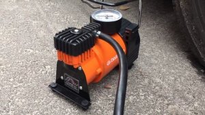 Автомобильный компрессор Daewoo DW50 и Манометр Daewoo DWM7