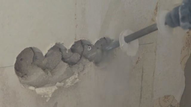Как высверлить отверстия в бетоне для подрозетников