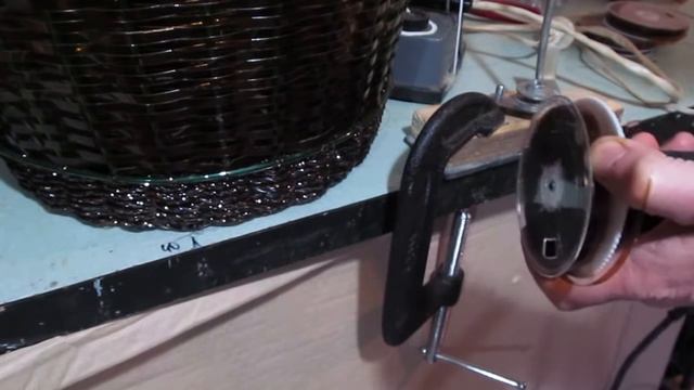 БУТЫЛКОРЕЗ простой надёжный регулируемый