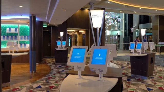 Symphony of the Seas 2023 Cruise Ship Tour