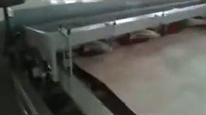 Видео работы лущильного станка для обработки шпона