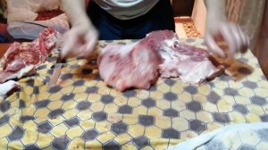 Свиная туша, разделка, ножом НР40.