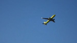 Красивый вылет трёх самолётов S7 airlines из Домодедово вечером 20.04.2024.