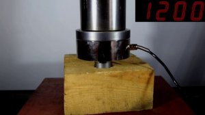 100-тонный гидравлический пресс против гвоздей