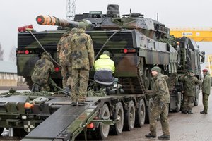 военный США призвал прекратить поставки оружия Киеву на фоне успехов РФ в СВО | новости сегодня
