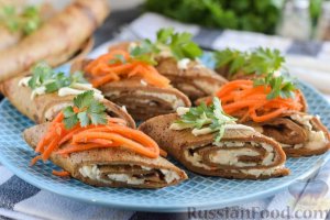 Простой состав – вкусный результат!
ПЕЧЁНОЧНЫЕ РУЛЕТИКИ С СЫРОМ