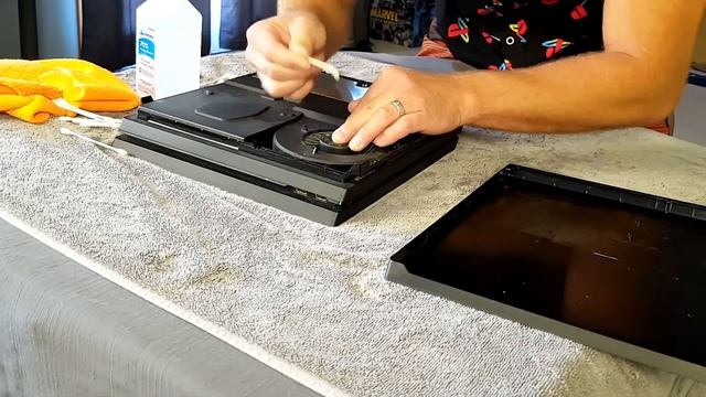 PS4 Pro Fan Cleaning | Easy PS4 Cleaning Guide смотреть онлайн