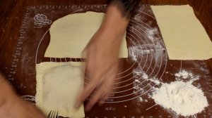 Чебуреки из слоёного теста - просто и очень вкусно!