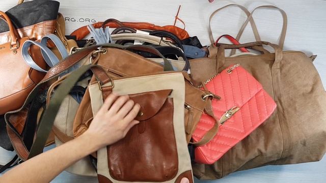 04032 Bags Extra (Сумки ) №1 24,05 кг 7,90€ за кг 54 шт смотреть онлайн