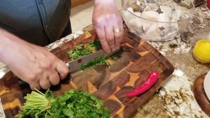 Шашлык из Чилийского морского окуня. Рецепт Димы Кулинахера.