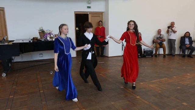 "БАЛ У ЗОЛУШКИ" Мария Чернышёва собирает друзей! смотреть онлайн