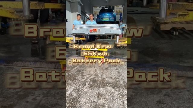 Nissan Leaf AZEO 24KWH Original Battery pack Replaced by 65KWH CATL Brand Battery in Pack. смотреть онлайн