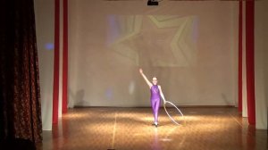 ЦИРКОВАЯ СТУДИЯ ВЕСЁЛАЯ АРЕНА   Игра с хулахупами