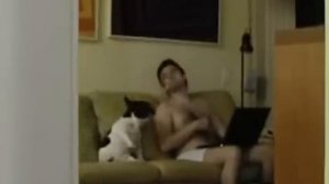 Собака повторяет за человеком!!!